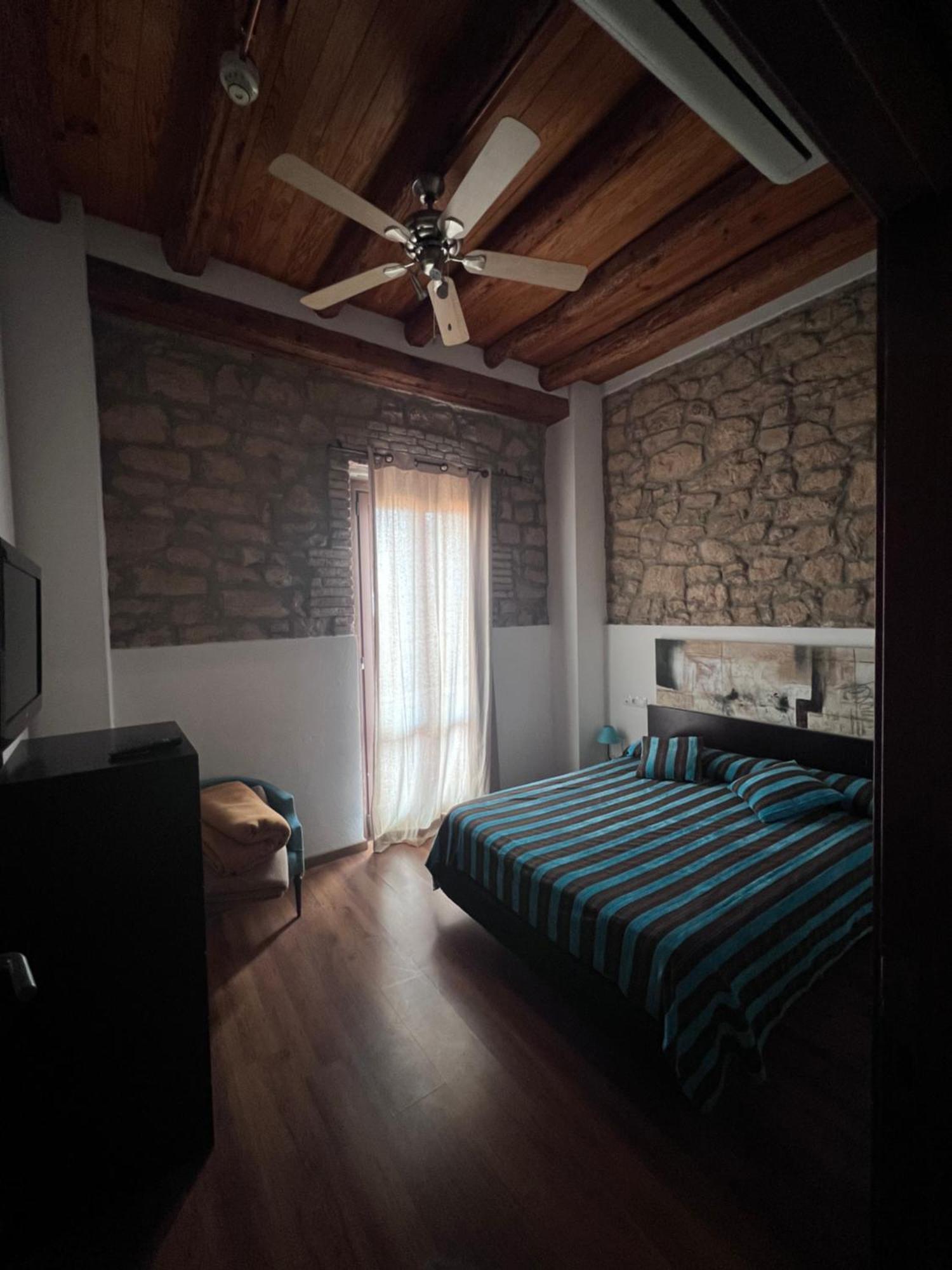 La Garbinada Hotel Torrebeses Luaran gambar