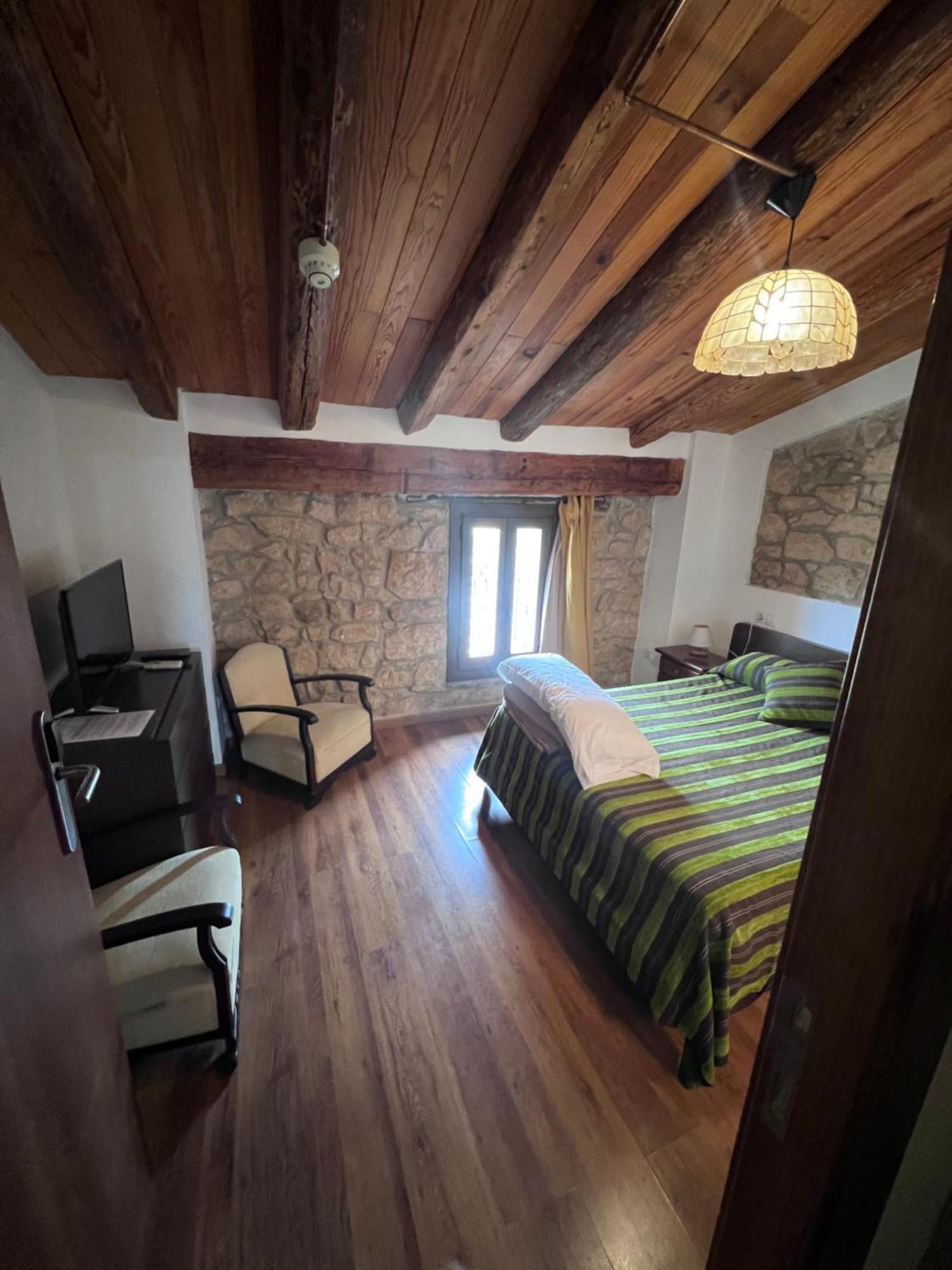 La Garbinada Hotel Torrebeses Luaran gambar